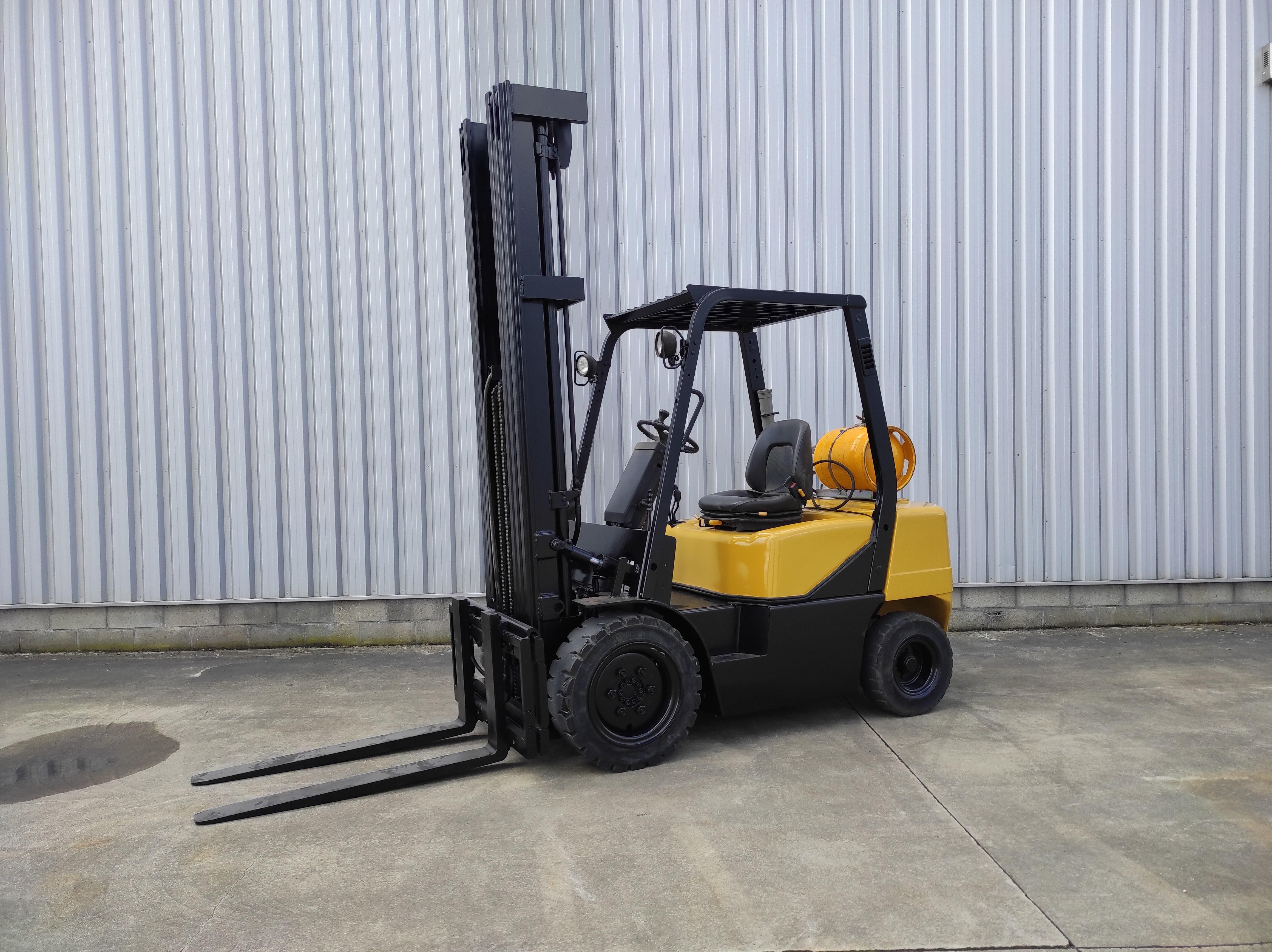 DAEWOO G30E-3 Gas heftruck 2501230008