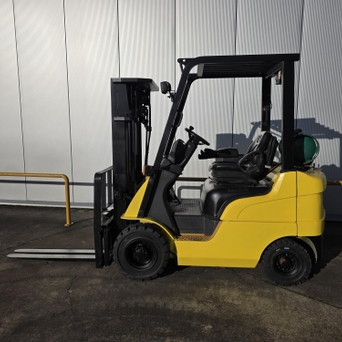 CATERPILLAR GP18NT Gas heftruck 2503110004