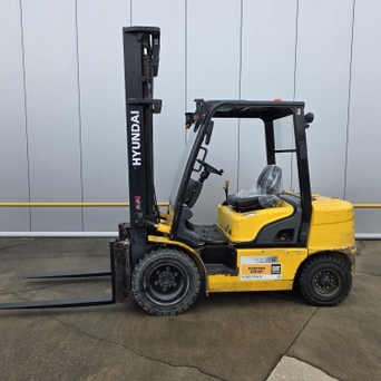 HYUNDAI 30D-7E Diesel heftruck 2511250002