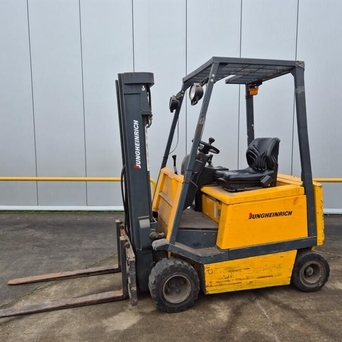 JUNGHEINRICH EFG-V16GE110-446DZ Vier wiel elektrische heftruck 2512160002