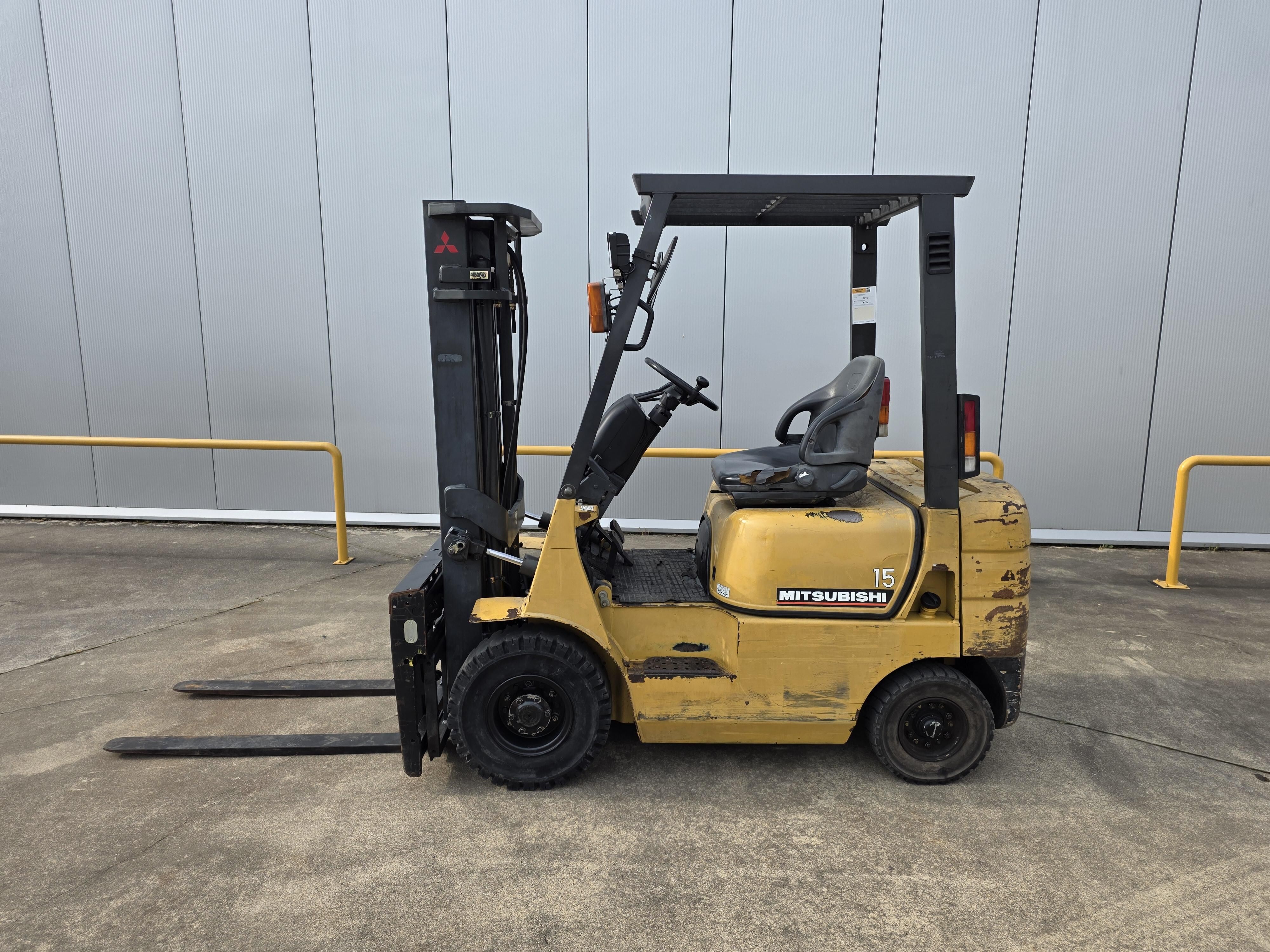 MITSUBISHI FD15 Diesel heftruck 2509230001