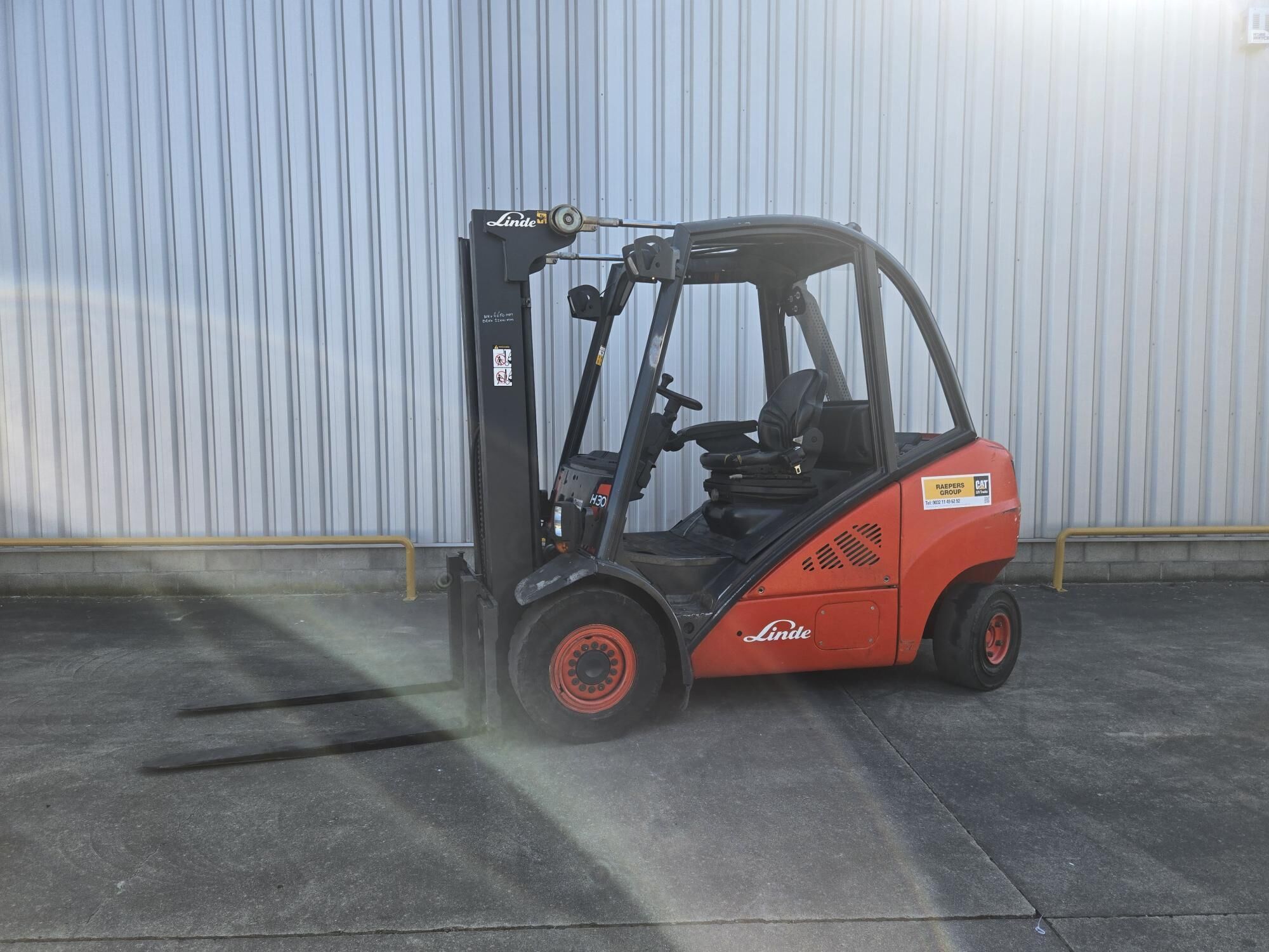 LINDE H30T Chariot élévateur à gaz 2604090002