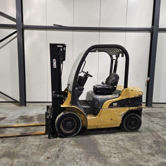 CATERPILLAR DP25N Diesel heftruck 2501230012