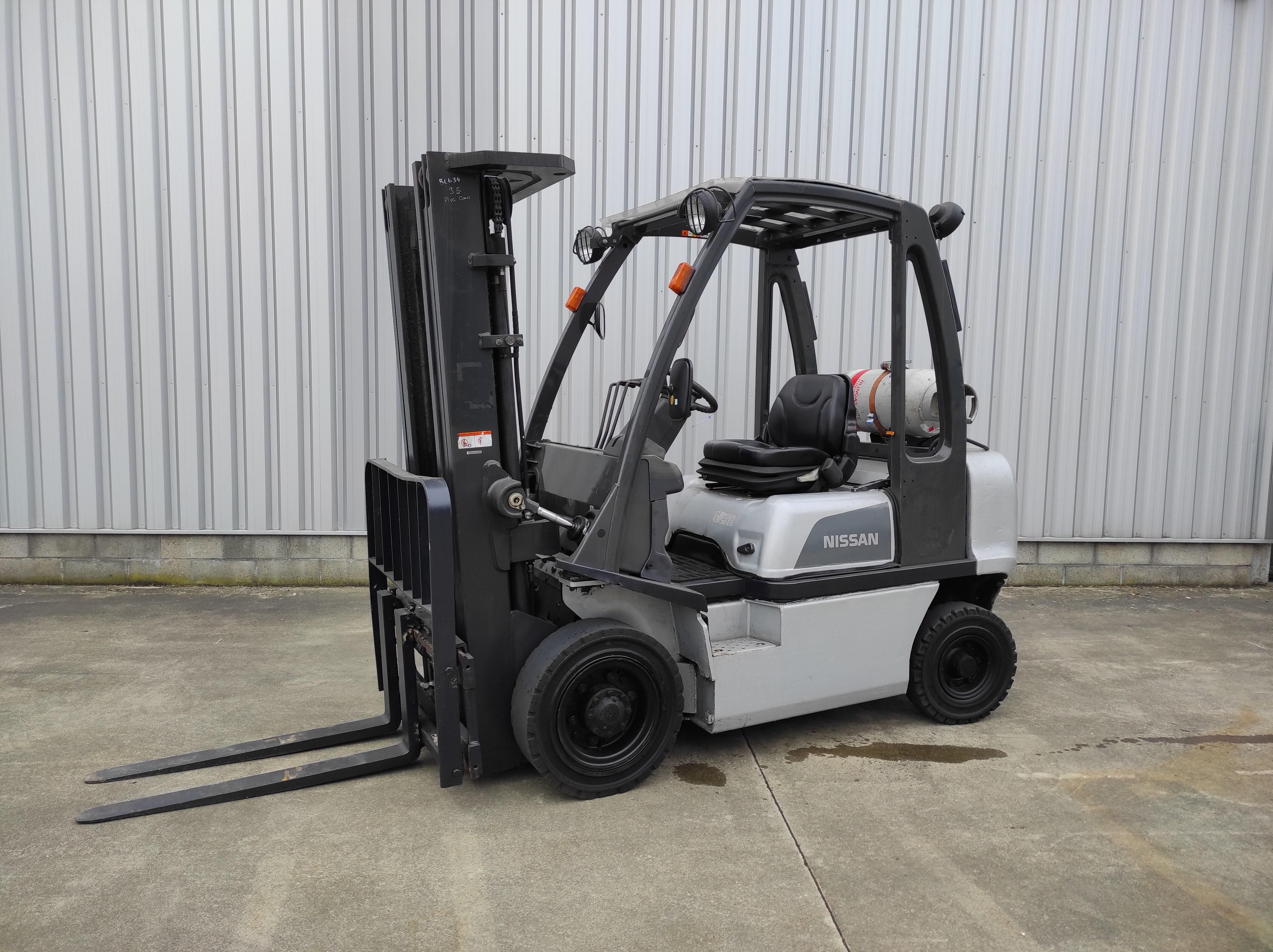 NISSAN U1D2A25LQ Chariot élévateur à gaz 2507170006