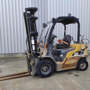 CATERPILLAR GP25N Gas heftruck 2505220003