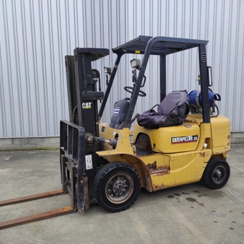 CATERPILLAR GP25K Gas heftruck 2503170012