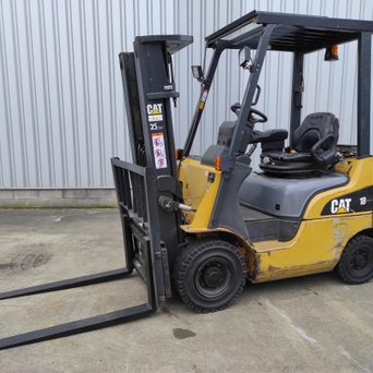 CATERPILLAR GP18NT Gas heftruck 2507290003