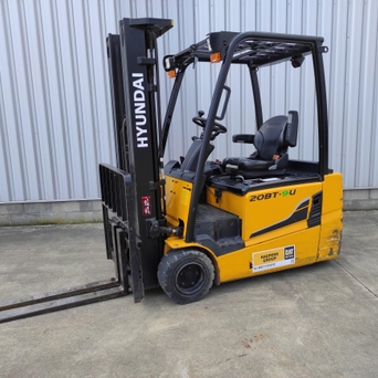 HYUNDAI 20BT-9U Drie wiel elektrische heftruck 2508010002